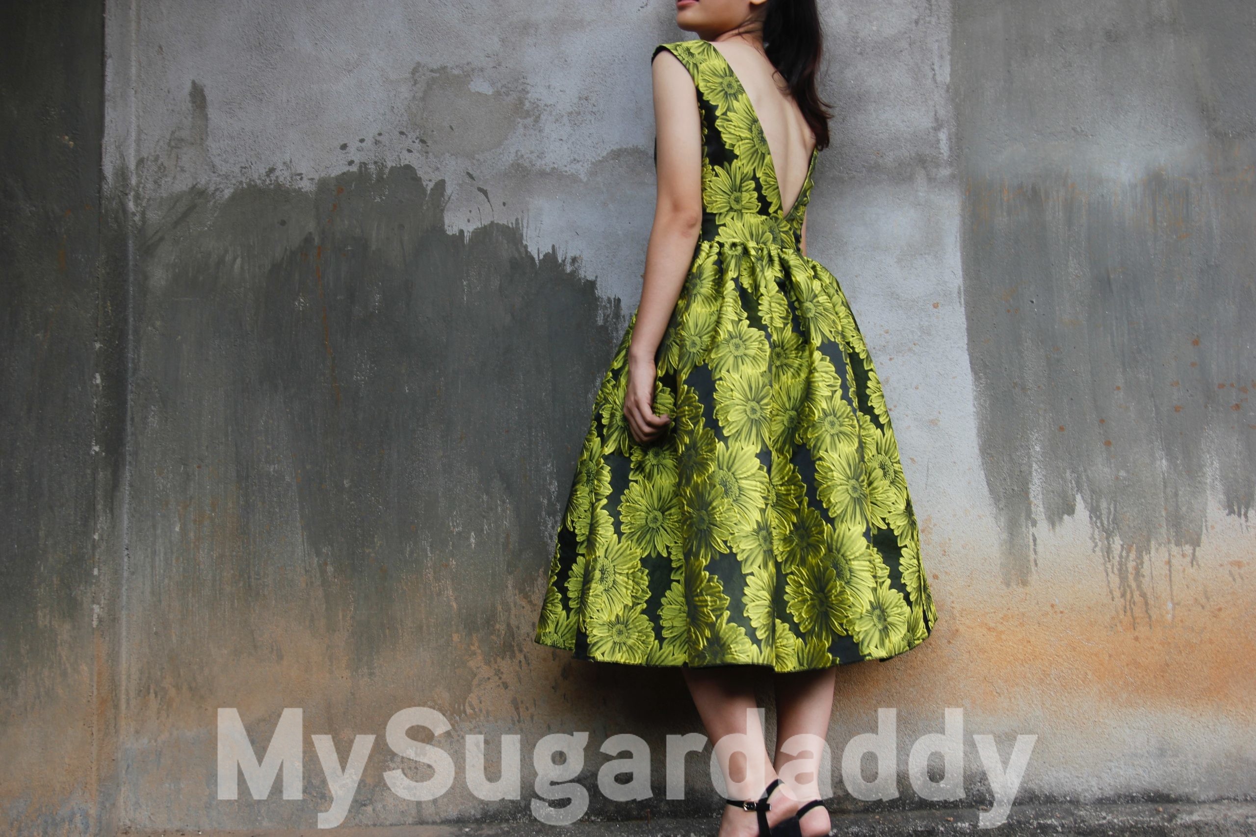 Seksowna, ale nie wulgarna: tego właśnie chce Sugar Daddy!